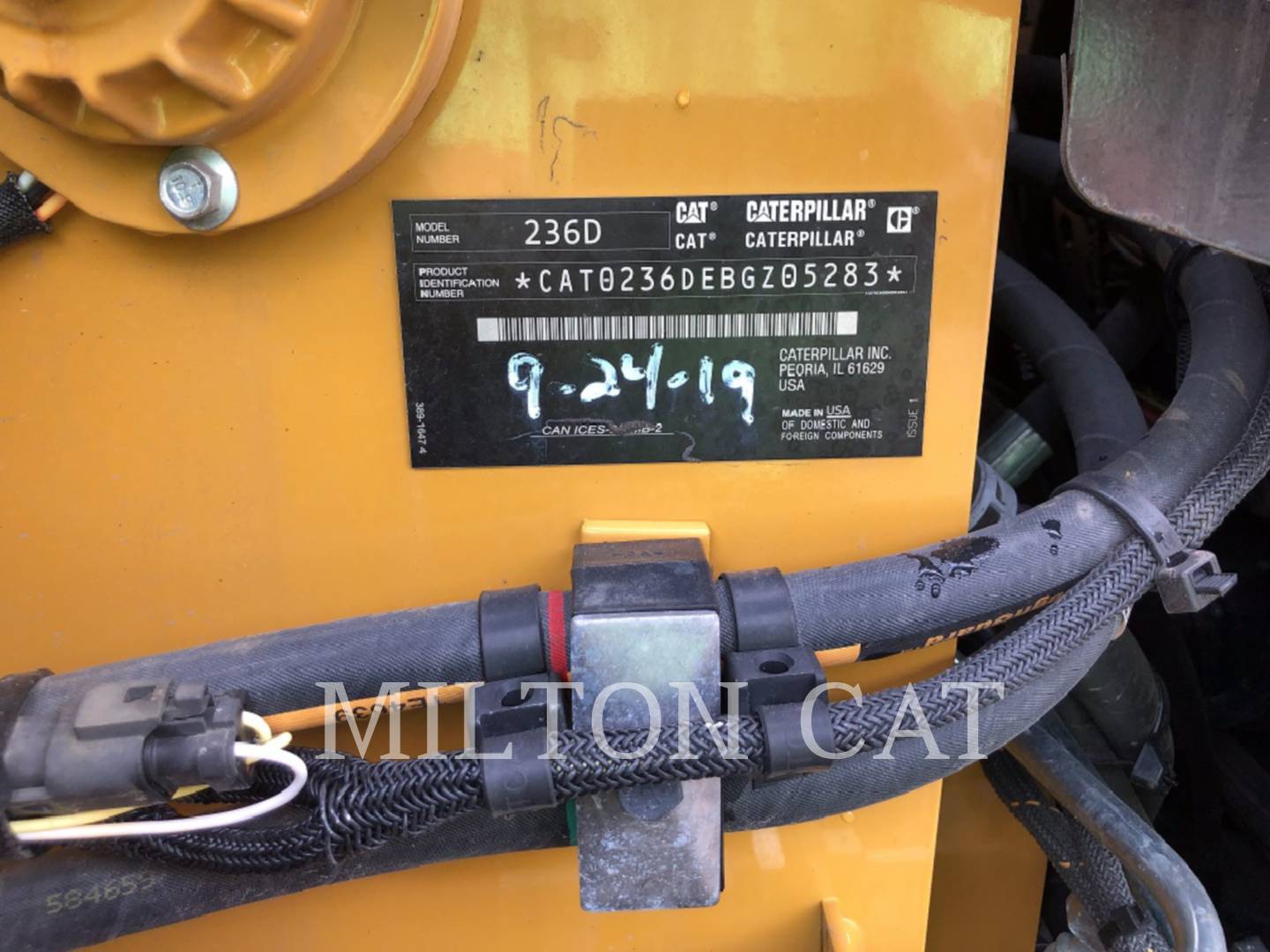 2019 Caterpillar 236D Skid Steer Loader