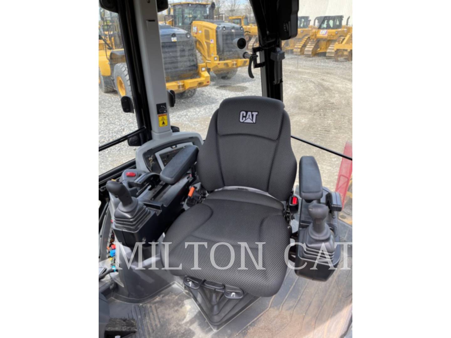 2019 Caterpillar 440-07 Tractor Loader Backhoe