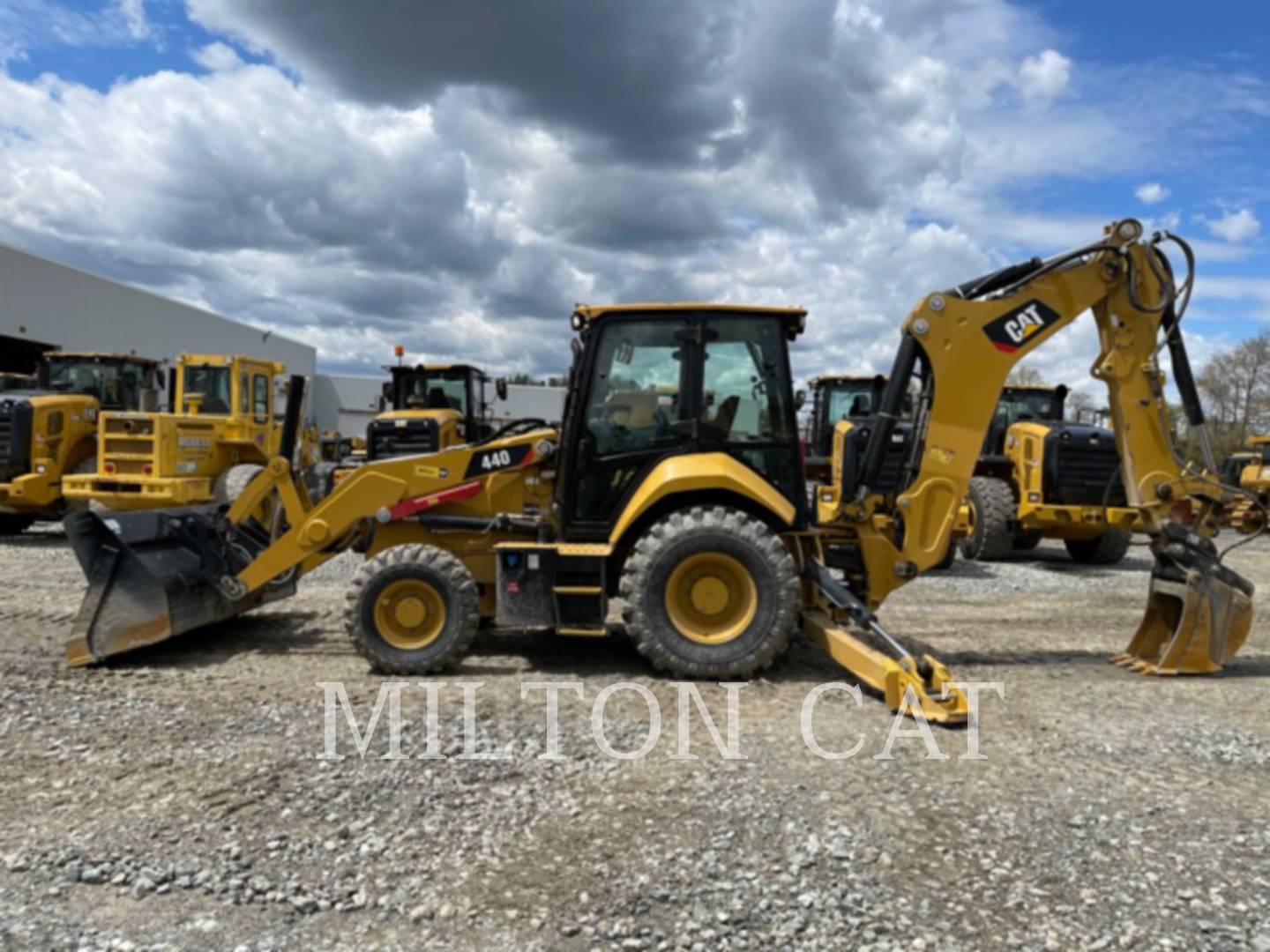 2019 Caterpillar 440-07 Tractor Loader Backhoe