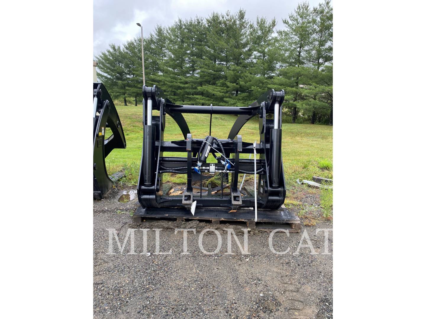 2022 Caterpillar GRAPPLEFORKS Pallet Fork