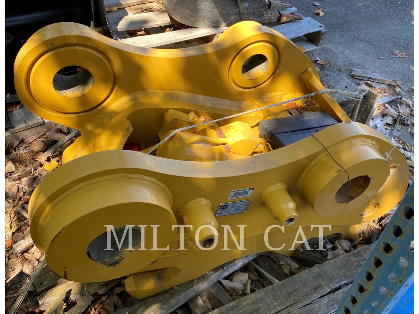 2014 Caterpillar 349 COUPLER Misc