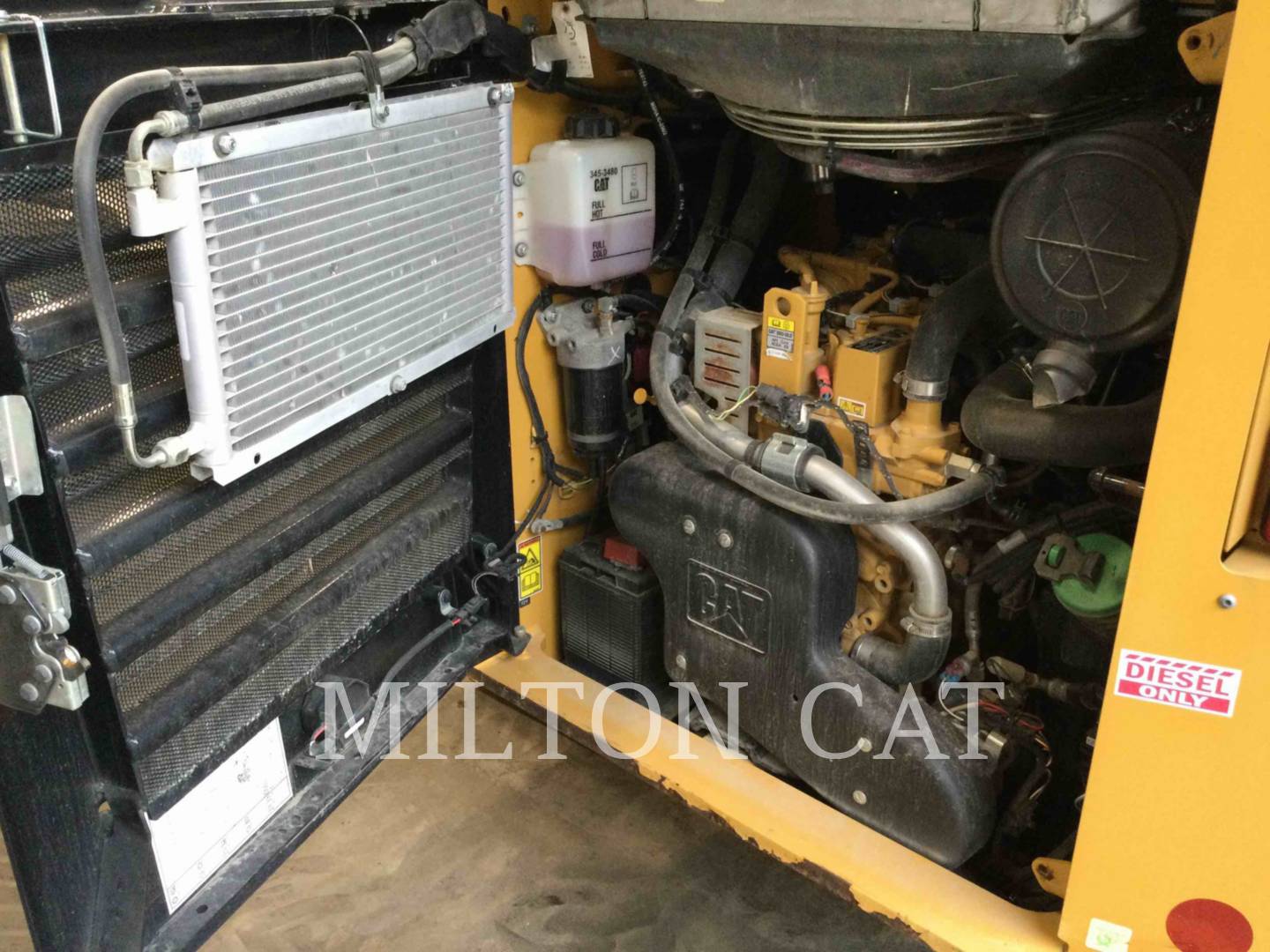 2016 Caterpillar 262D Skid Steer Loader