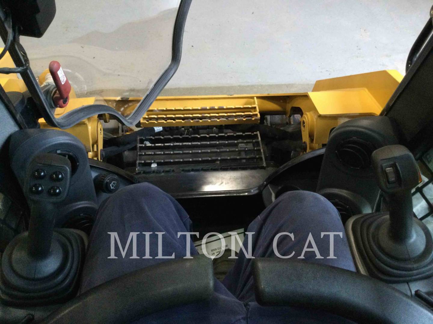 2016 Caterpillar 262D Skid Steer Loader