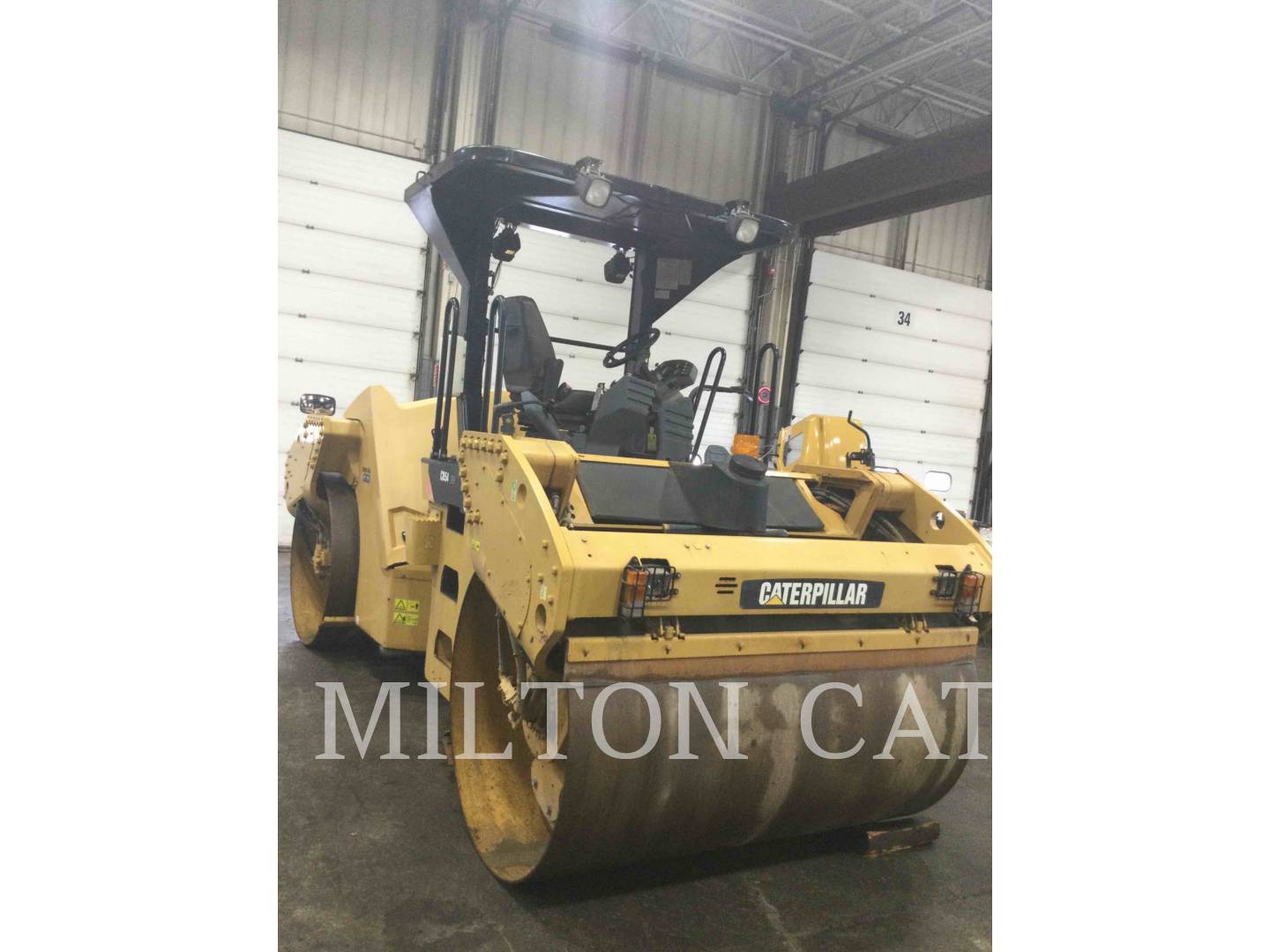 2010 Caterpillar CB54 Vibratory Double