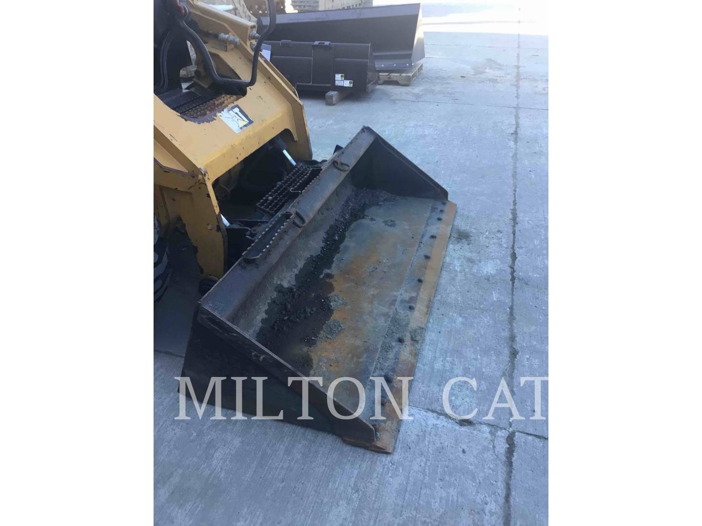 2018 Caterpillar 272D2 Skid Steer Loader