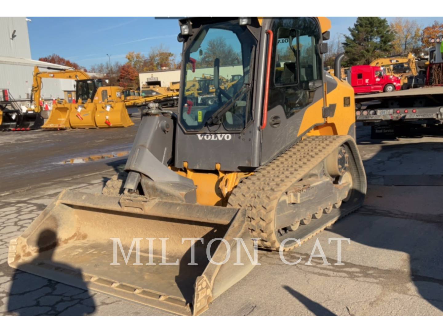 2018 Volvo MCT125D Compact Track Loader