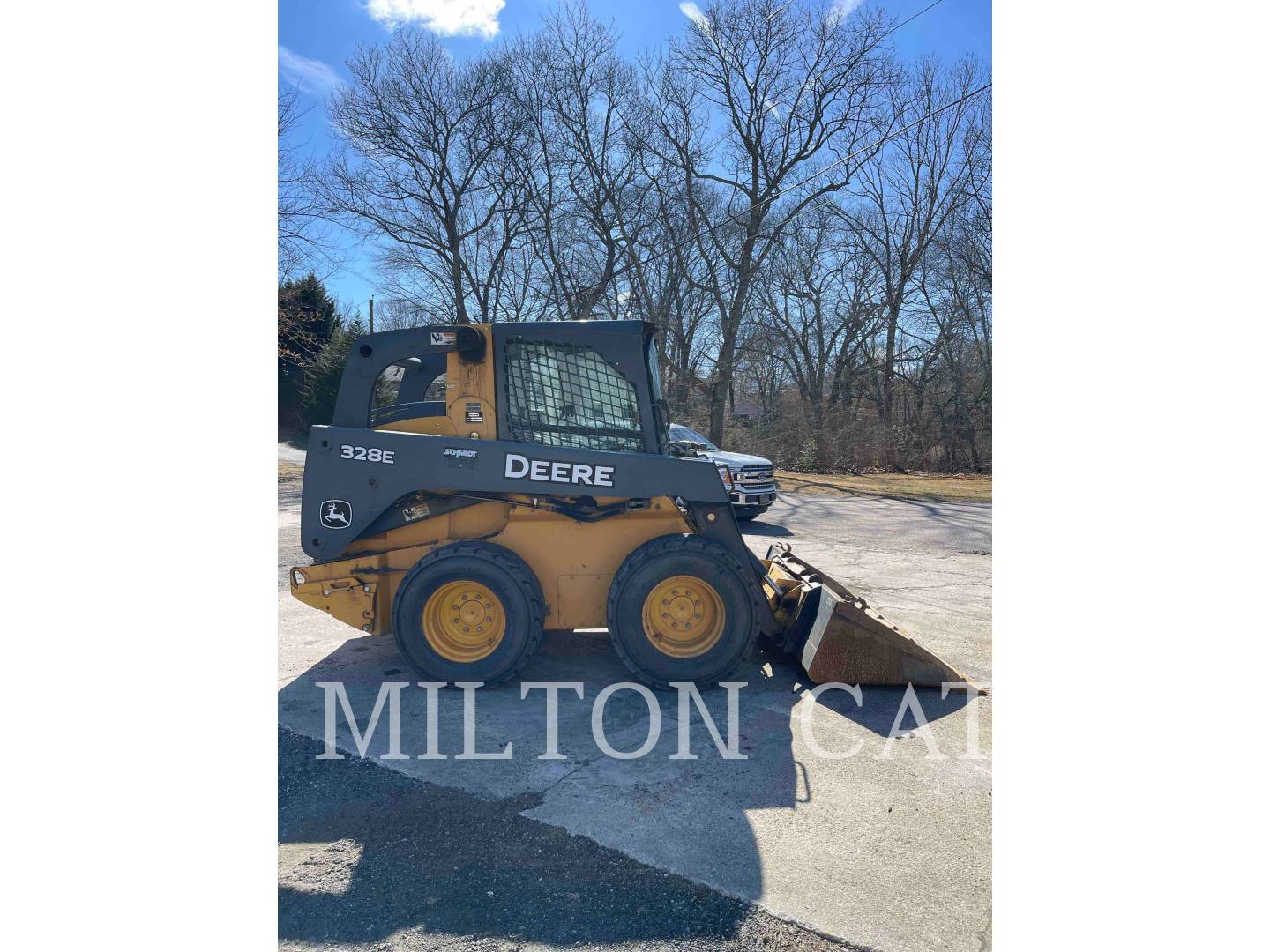 2013 John Deere 328E Skid Steer Loader