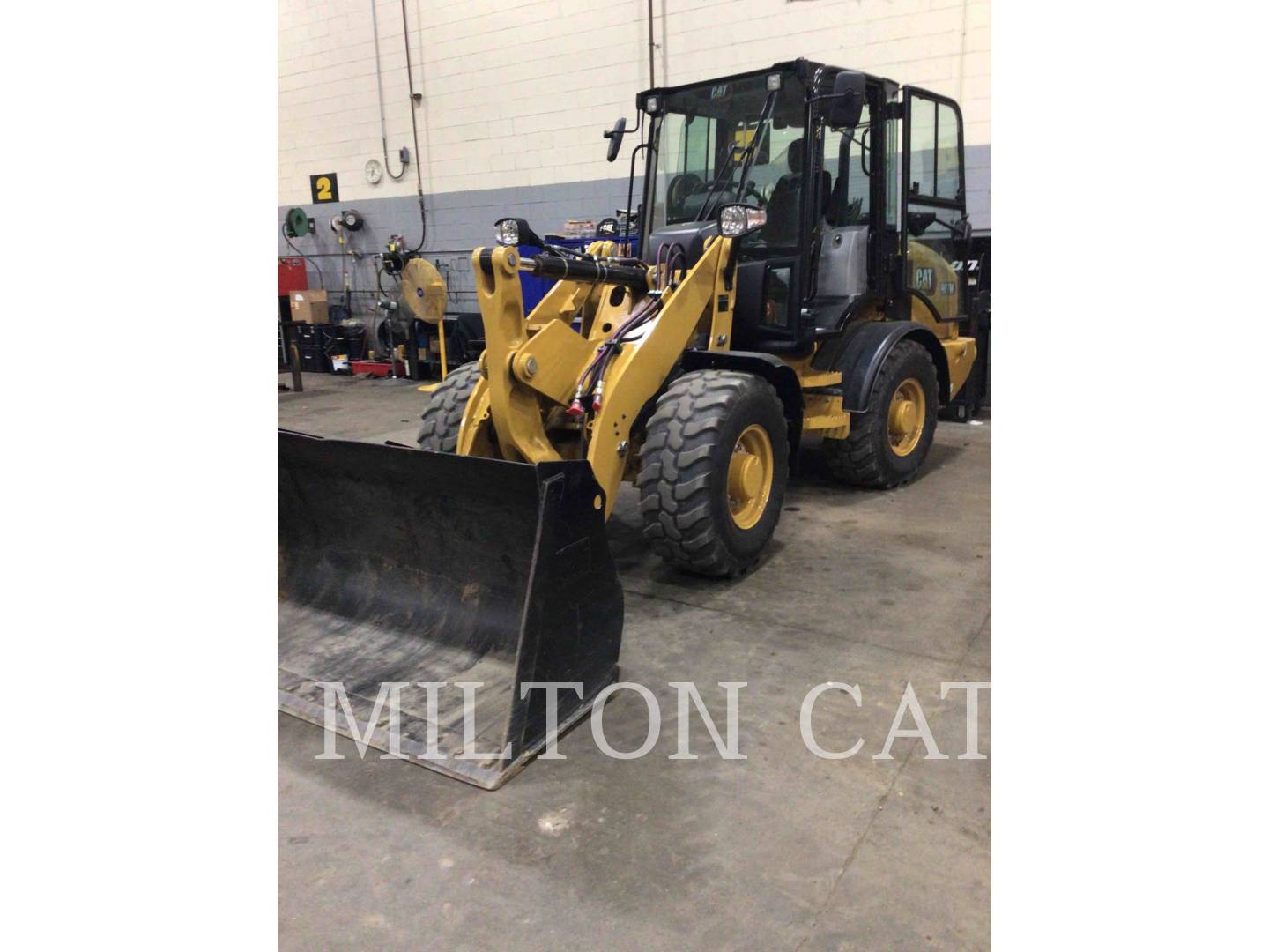 2022 Caterpillar 907M Wheel Loader