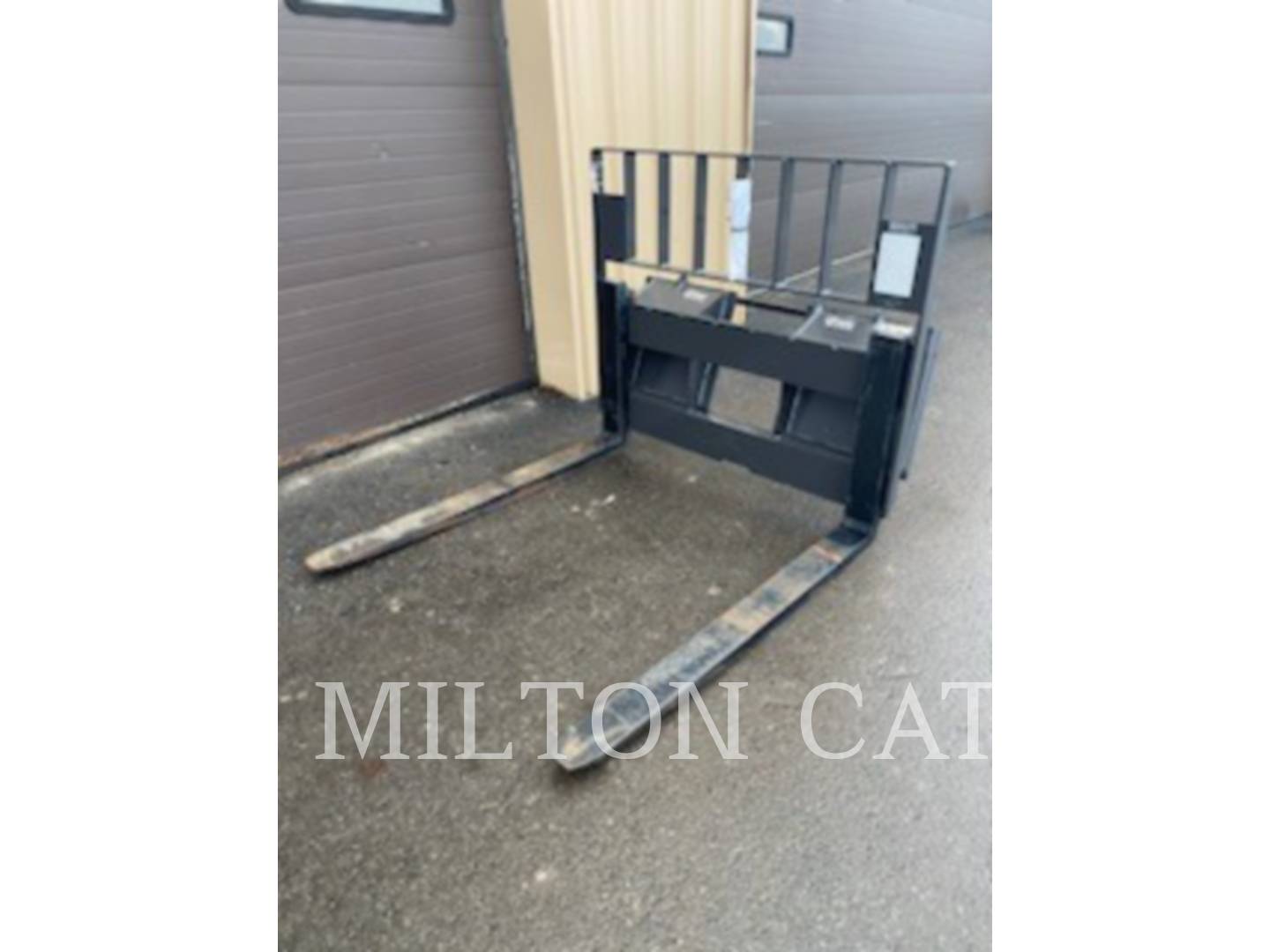 2020 Caterpillar FORKS Pallet Fork