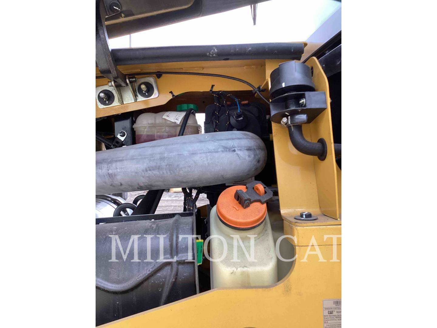 2021 Caterpillar 920 Wheel Loader