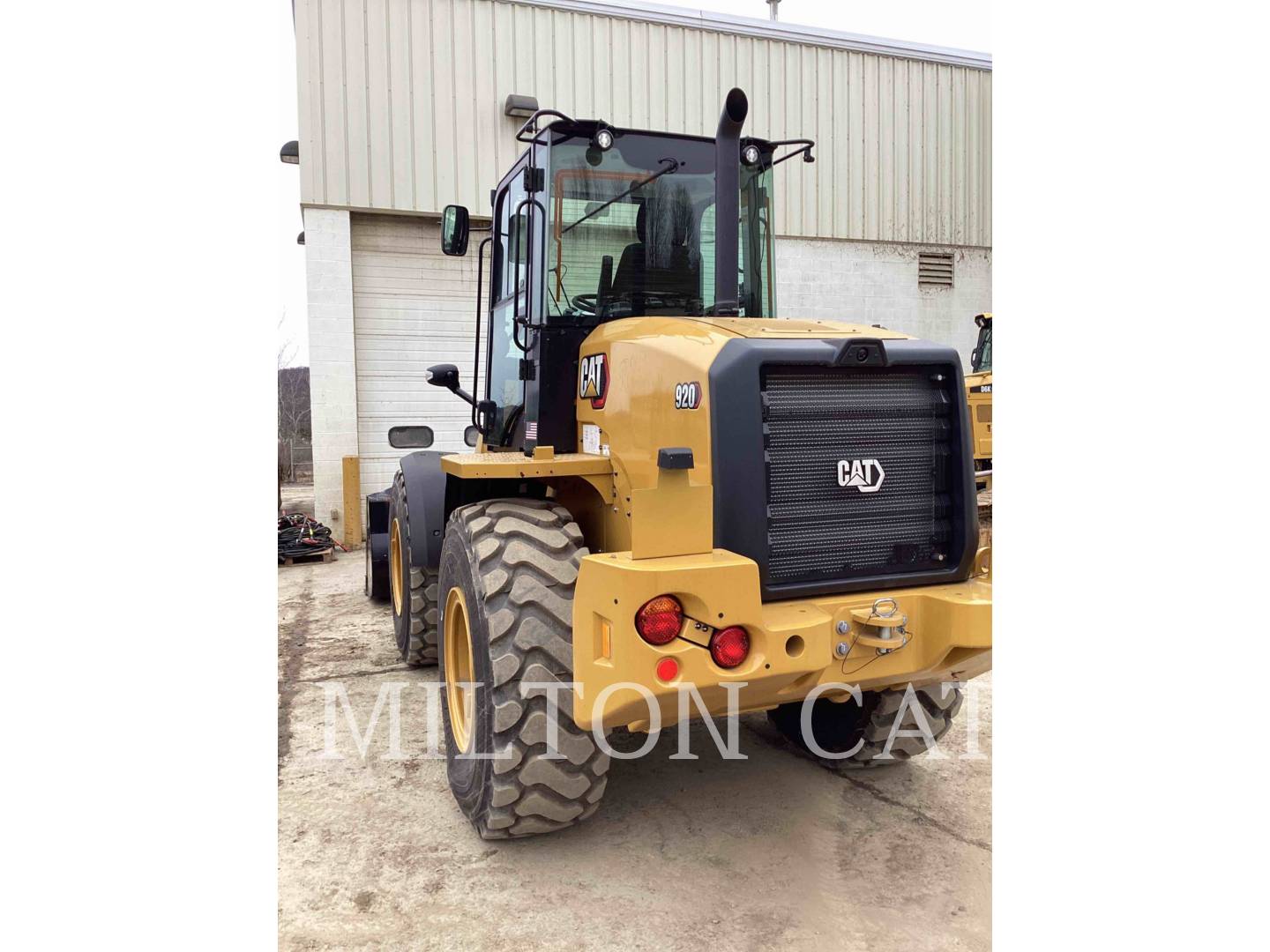 2021 Caterpillar 920 Wheel Loader