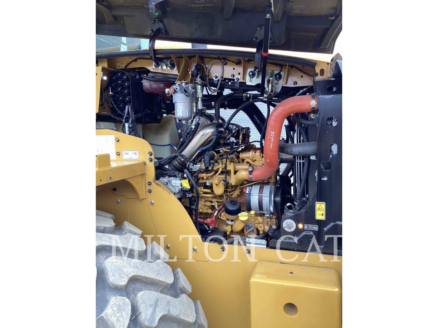 2021 Caterpillar 920 Wheel Loader