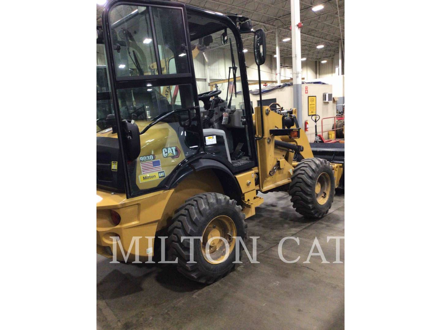 2022 Caterpillar 903D Wheel Loader