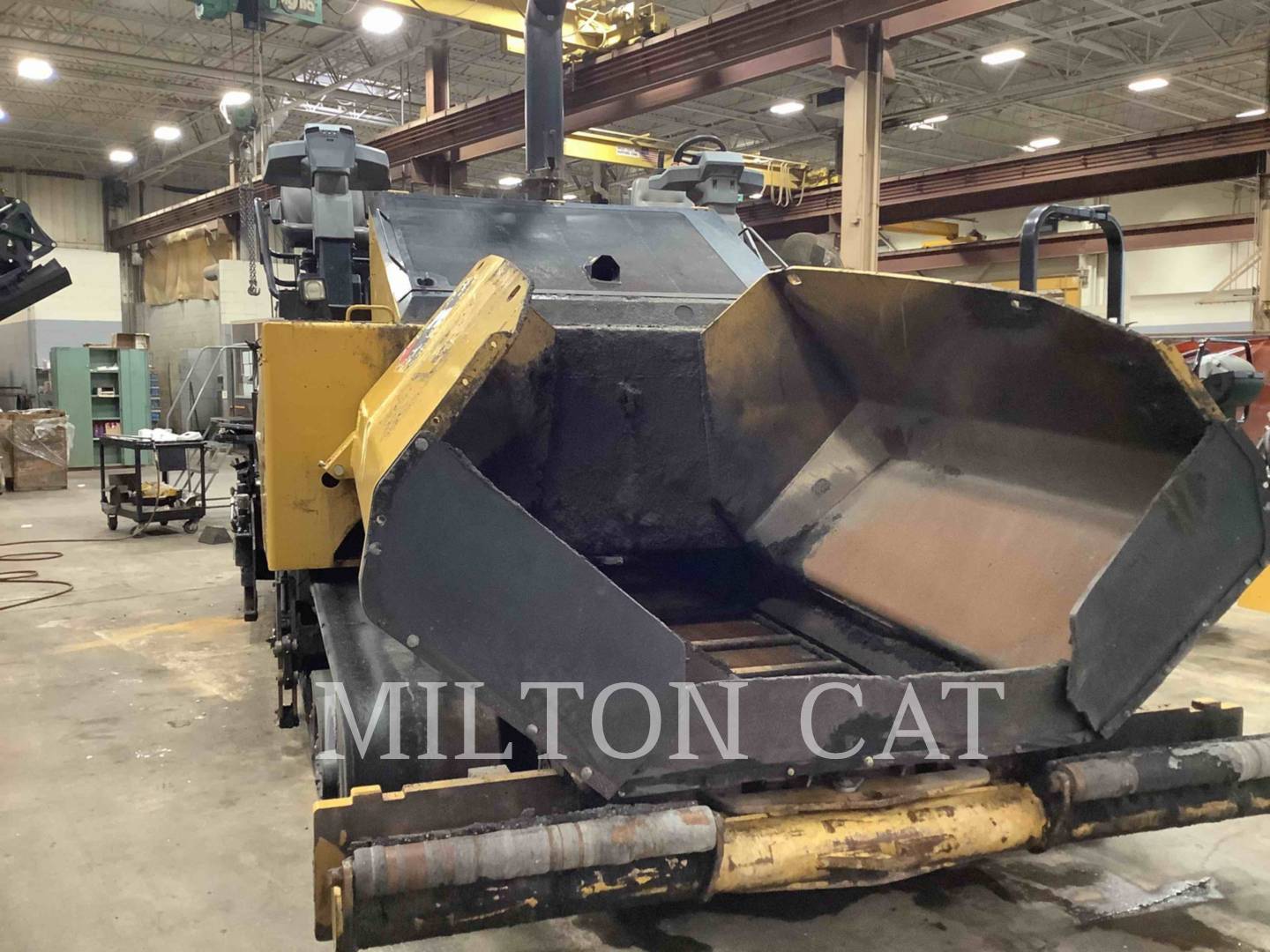 2018 Caterpillar AP1055F Paver