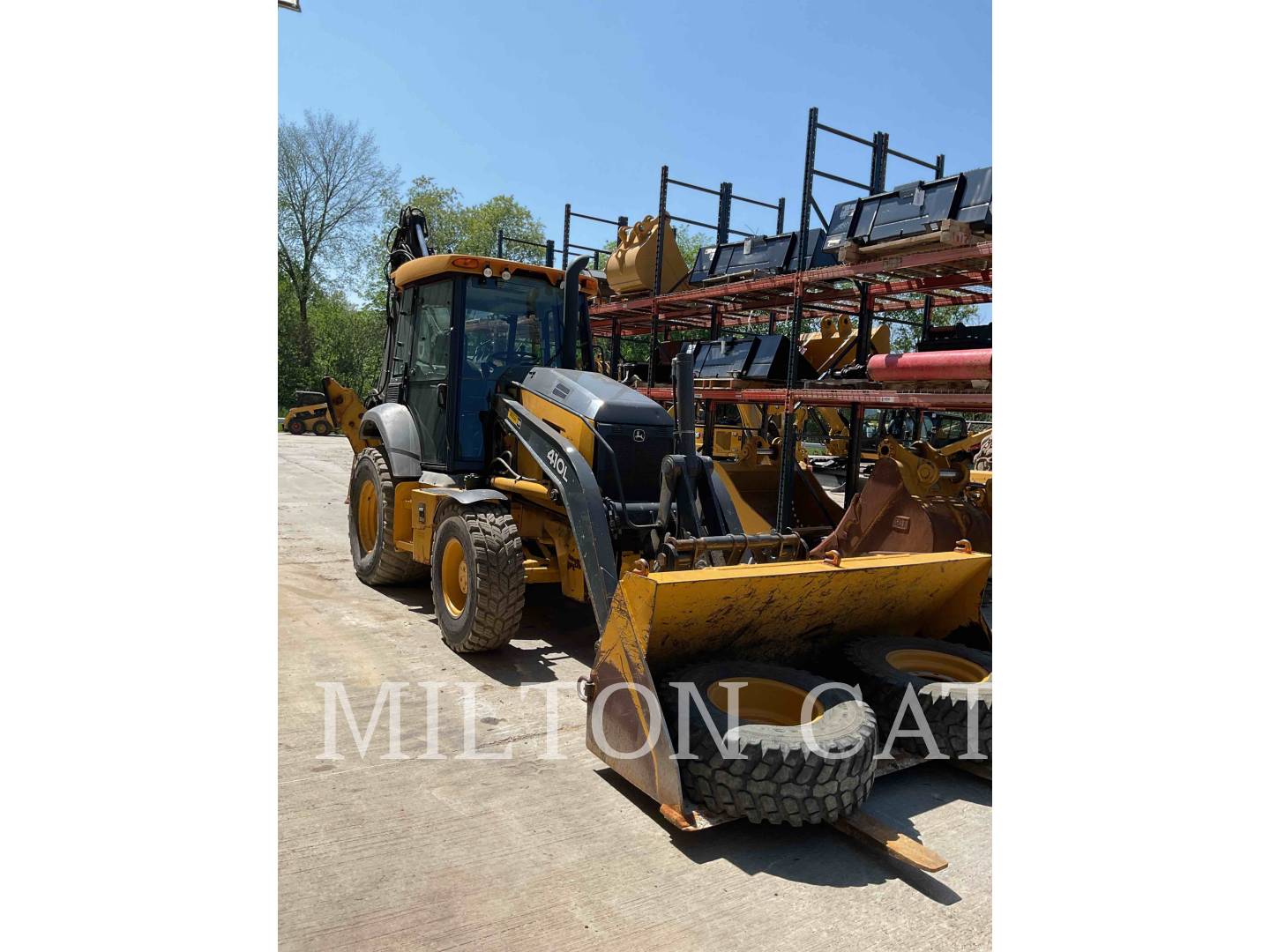 2018 John Deere 410L Tractor Loader Backhoe