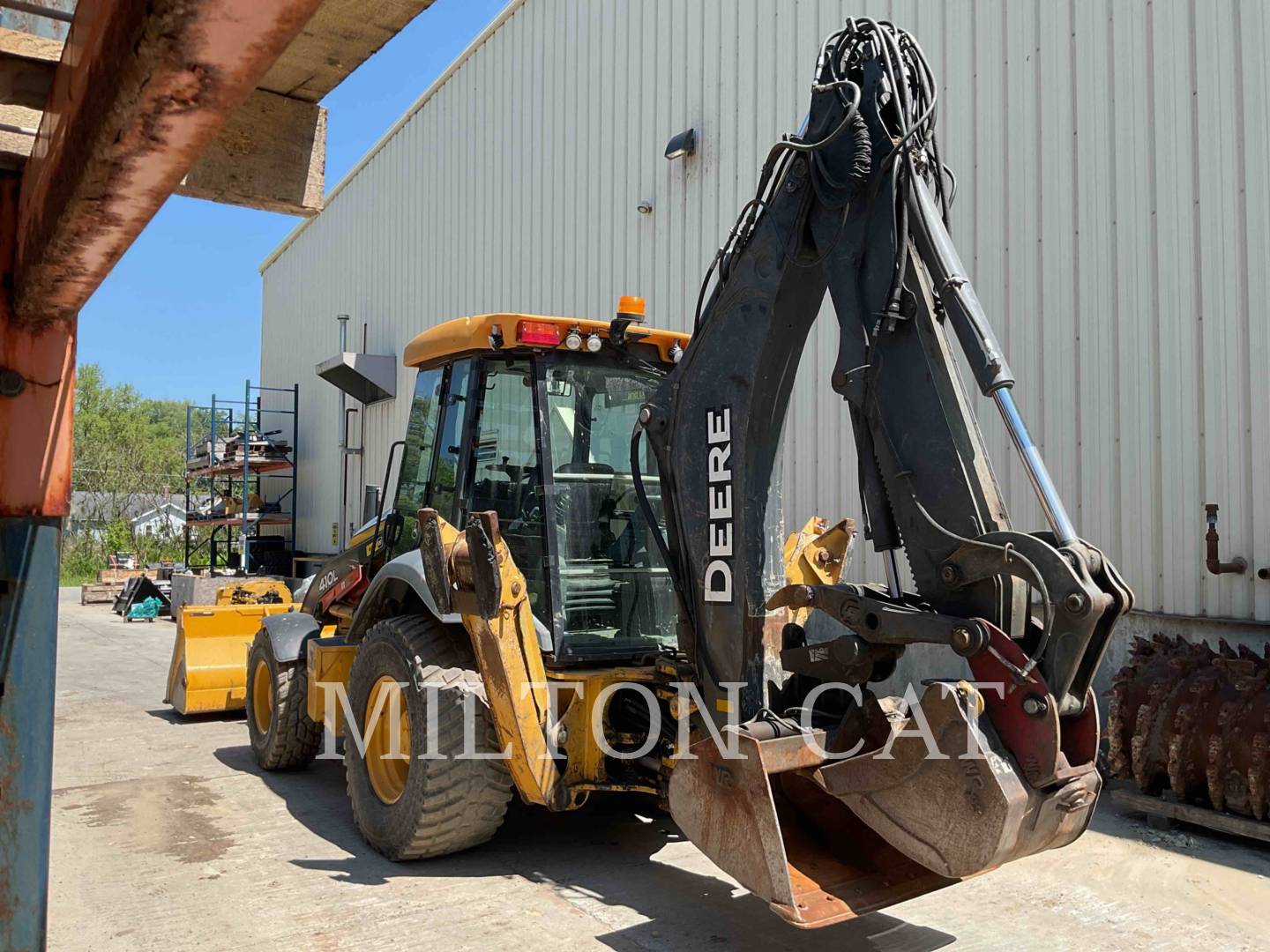 2018 John Deere 410L Tractor Loader Backhoe