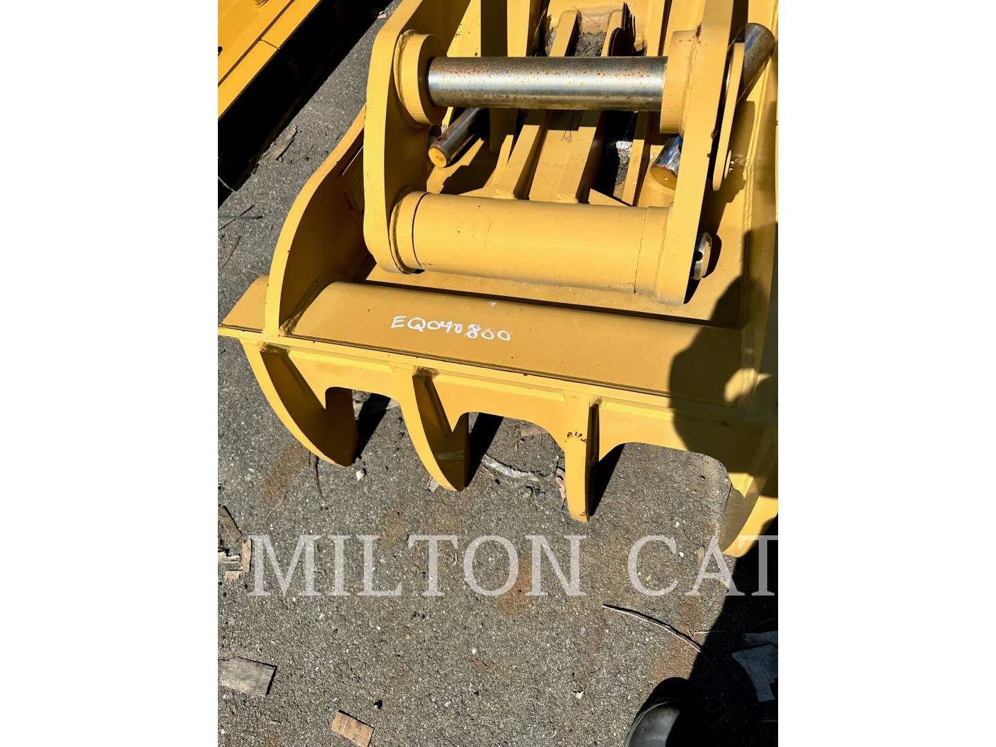 2015 Caterpillar 328THUMB Misc