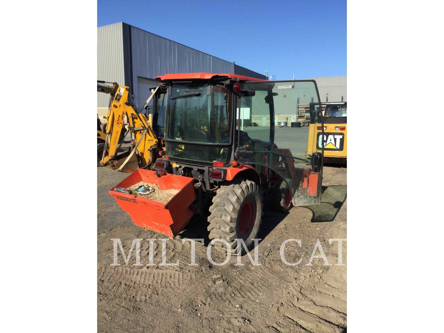 2015 Komatsu B3350_KU Tractor