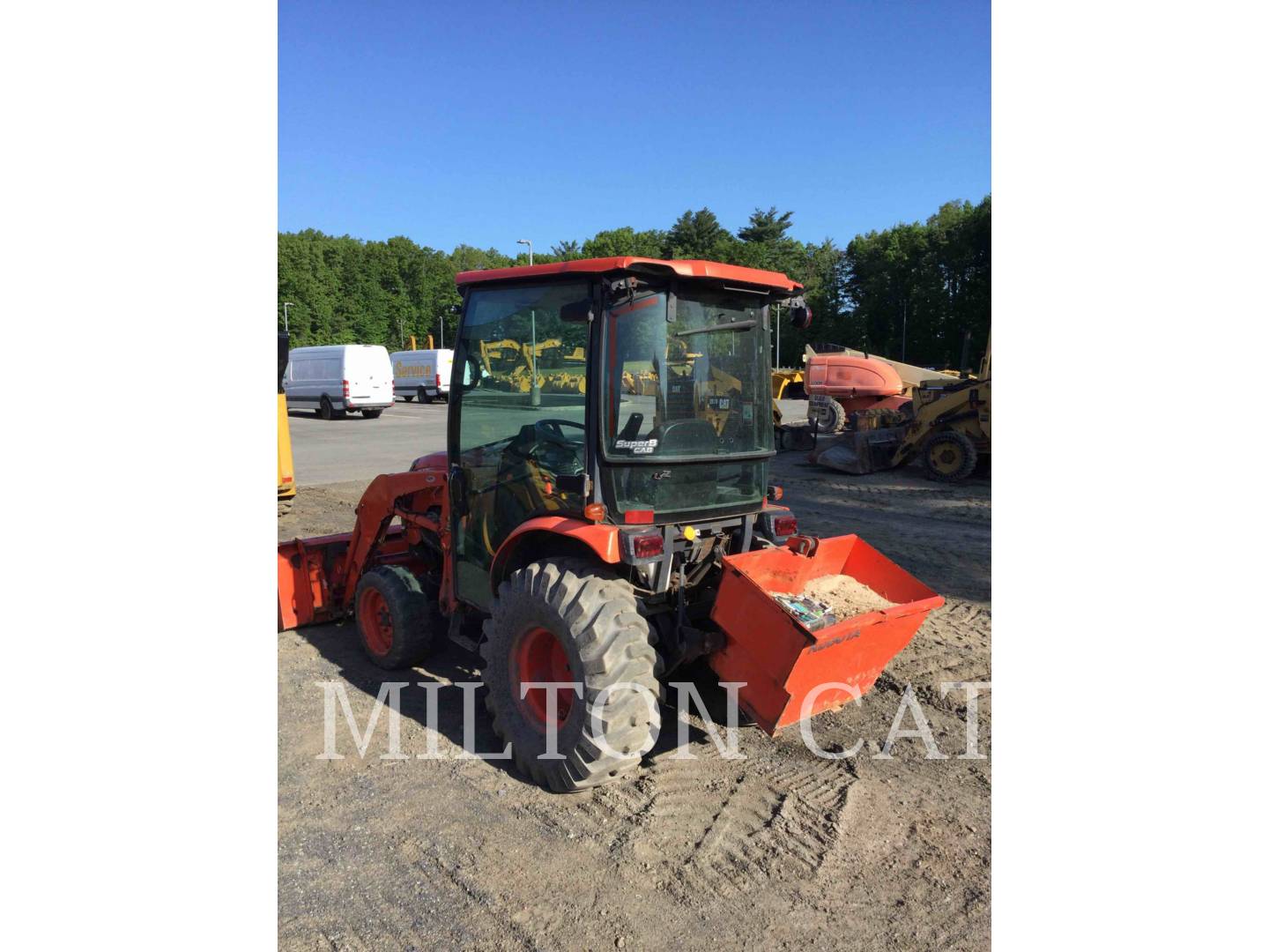 2015 Komatsu B3350_KU Tractor