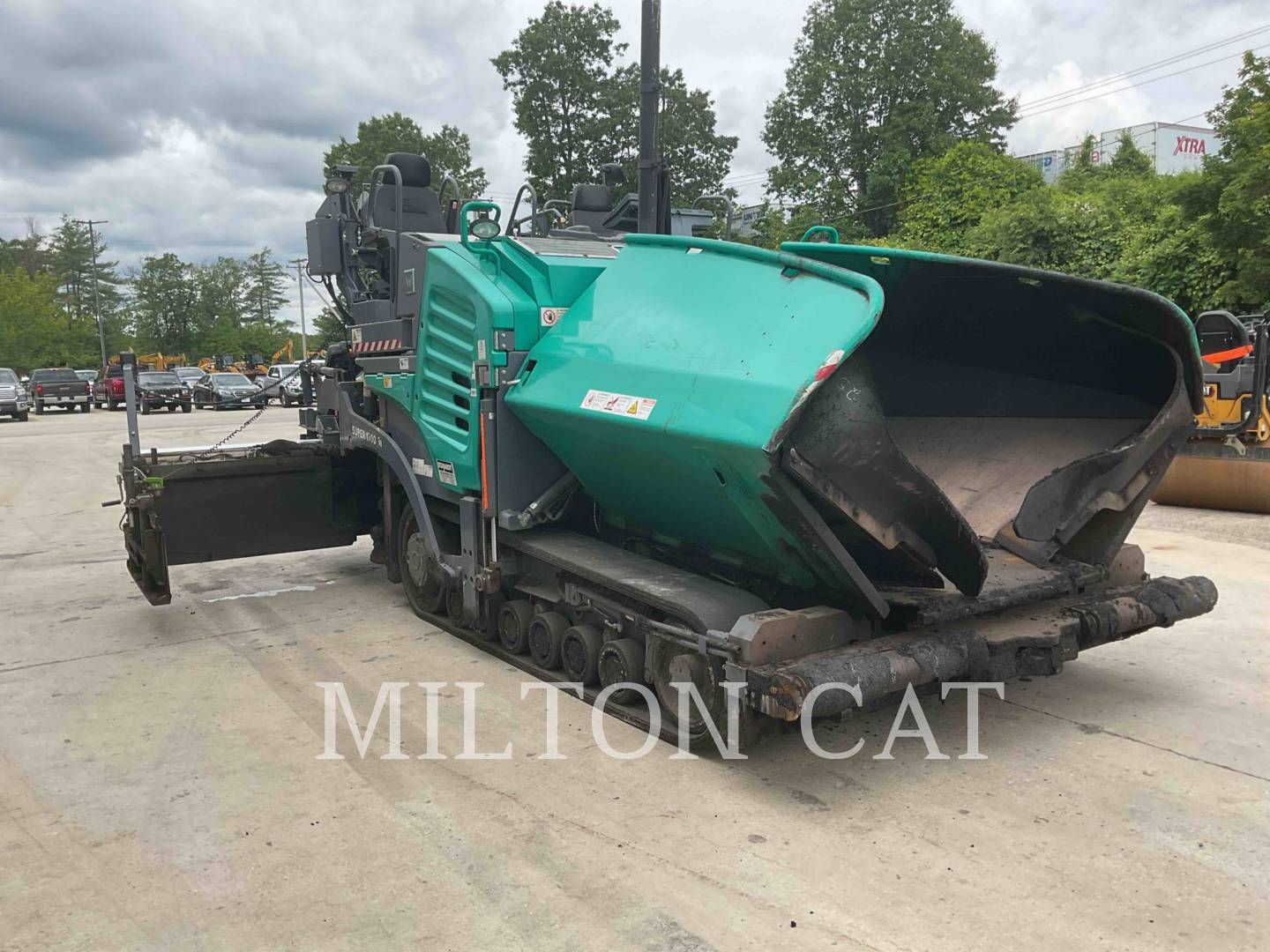 2017 Misc SUPER 1700-3 Paver