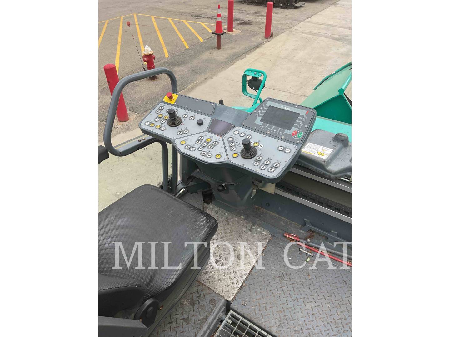 2017 Misc SUPER 1700-3 Paver