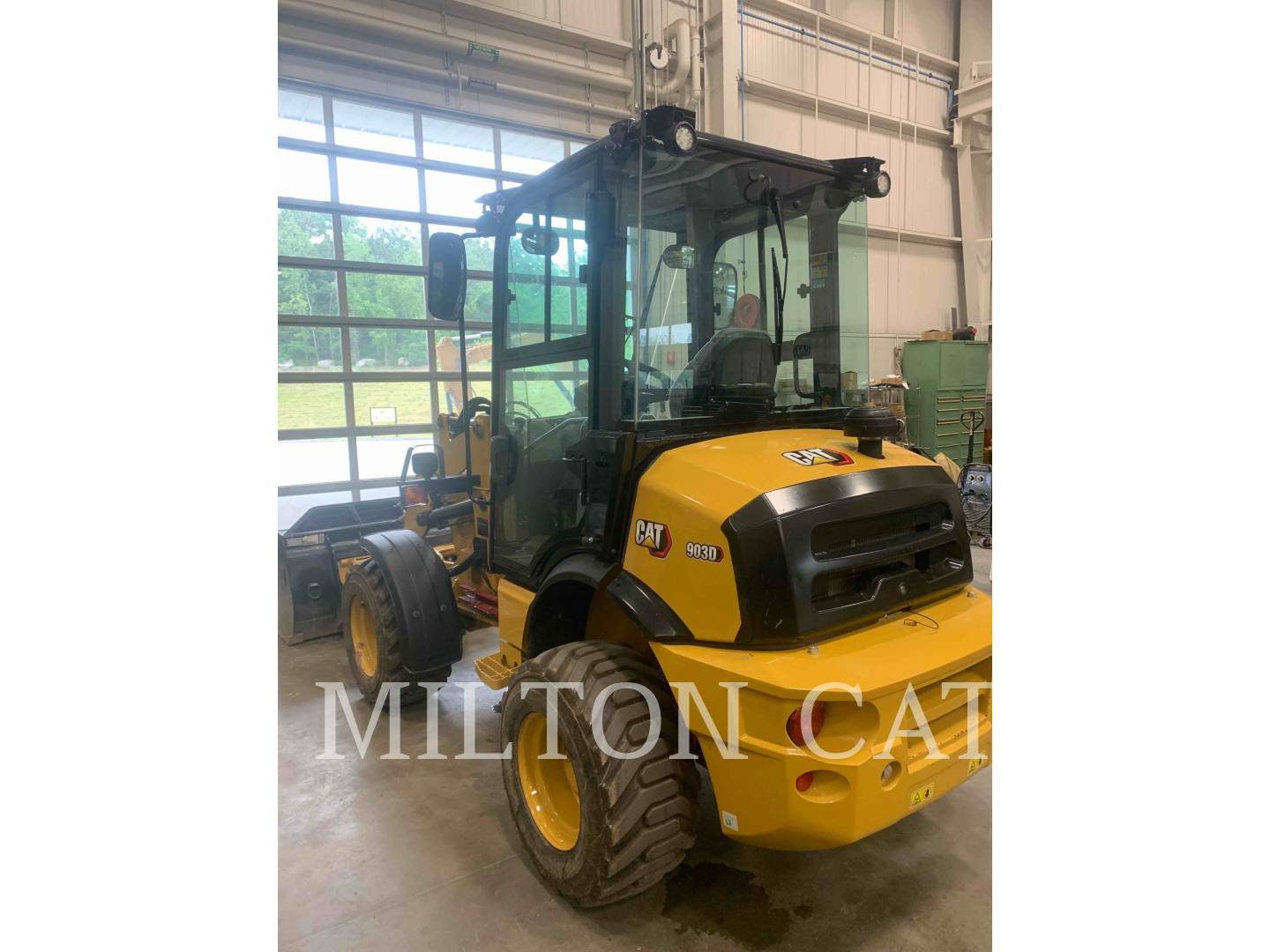 2022 Caterpillar 903D Wheel Loader