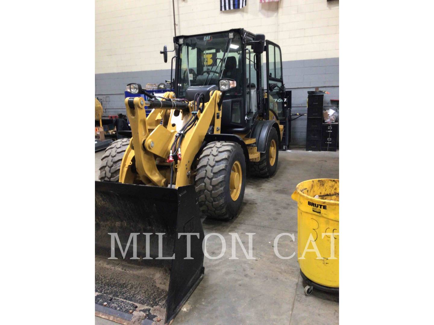 2021 Caterpillar 907M Wheel Loader