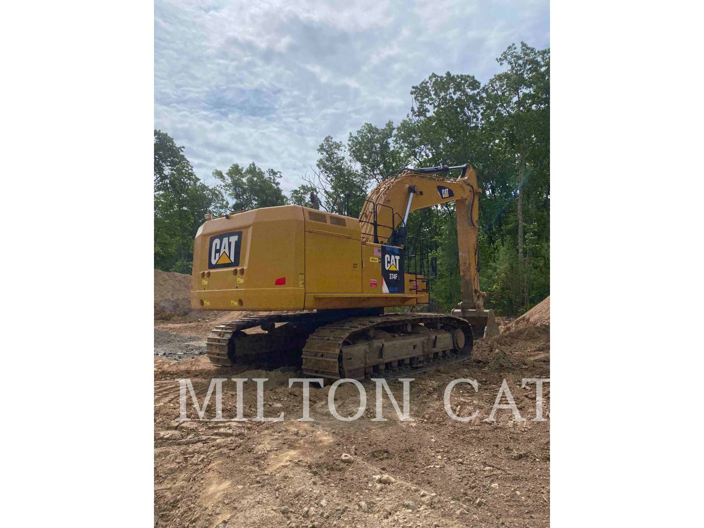 2017 Caterpillar 374FL Excavator