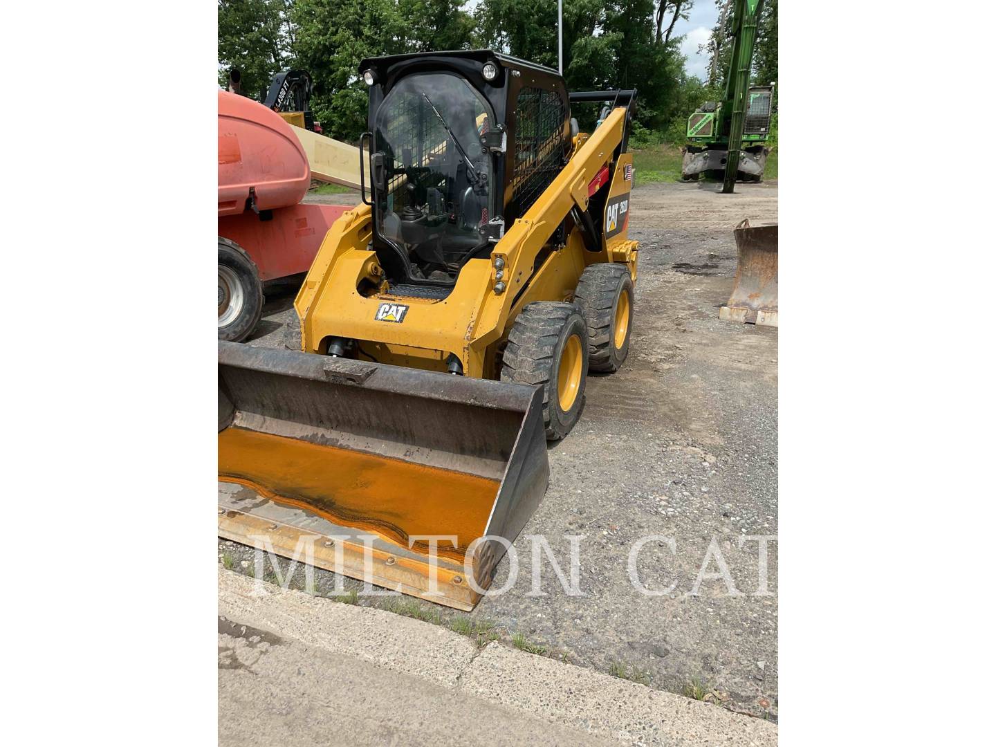 2013 Caterpillar 262D Skid Steer Loader