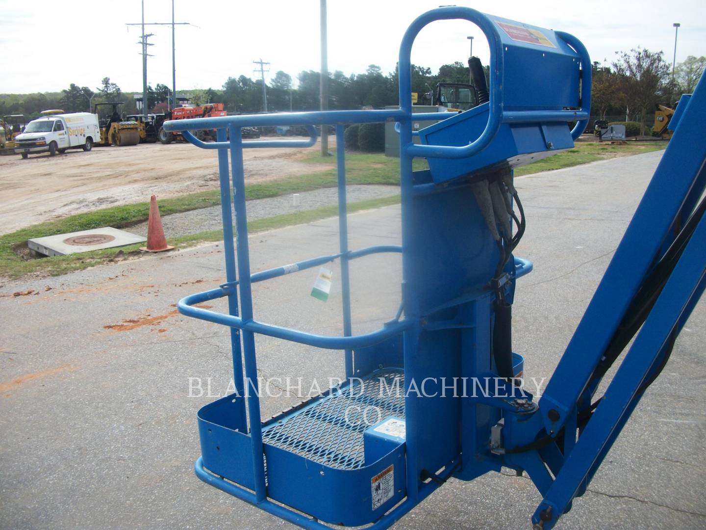 2013 Genie Z30 Lift Truck