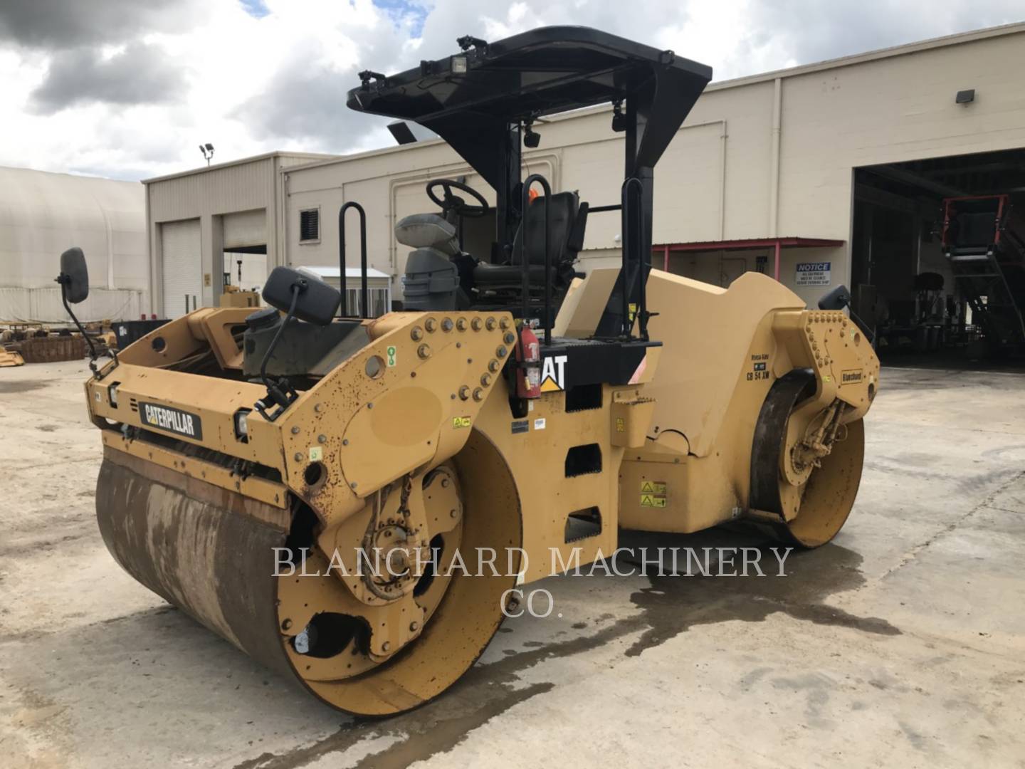 2009 Caterpillar CB54 Vibratory Double