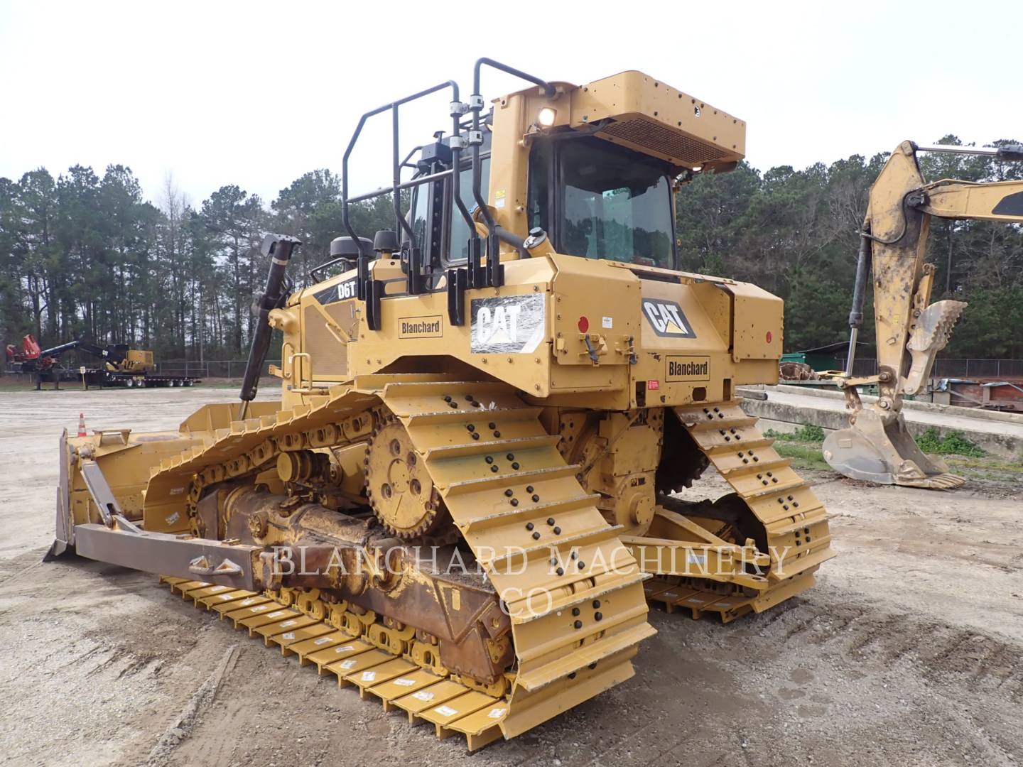 2015 Caterpillar D 6 T LGP Dozer