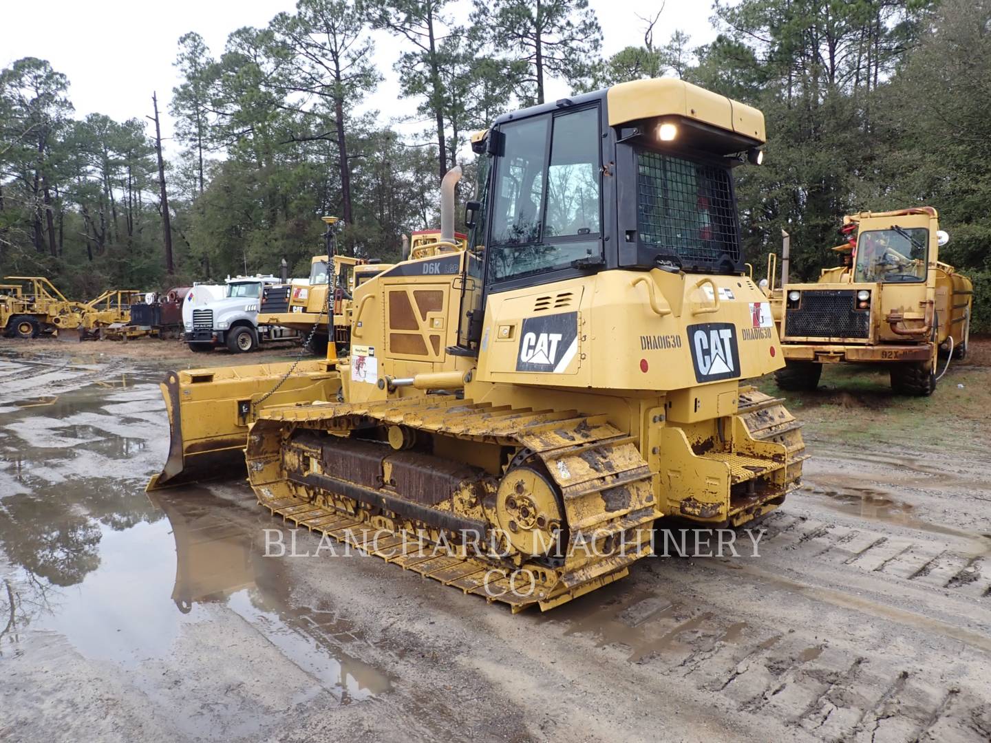 2011 Caterpillar D6K LGP Dozer