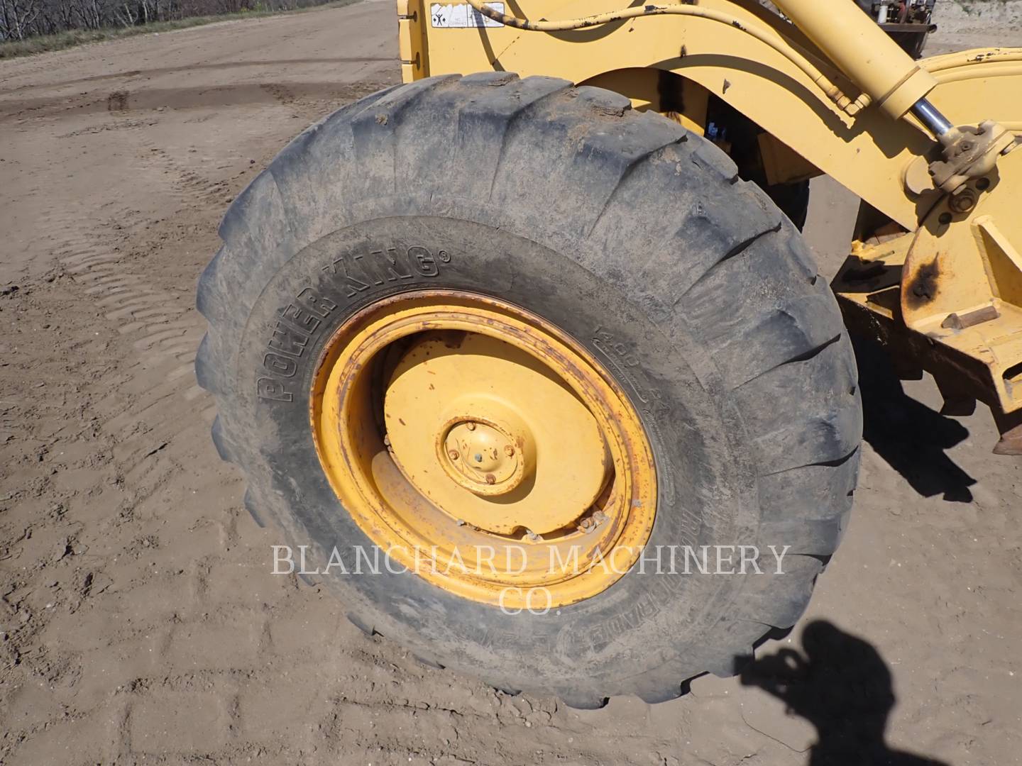 2000 Komatsu GD530A Grader - Road