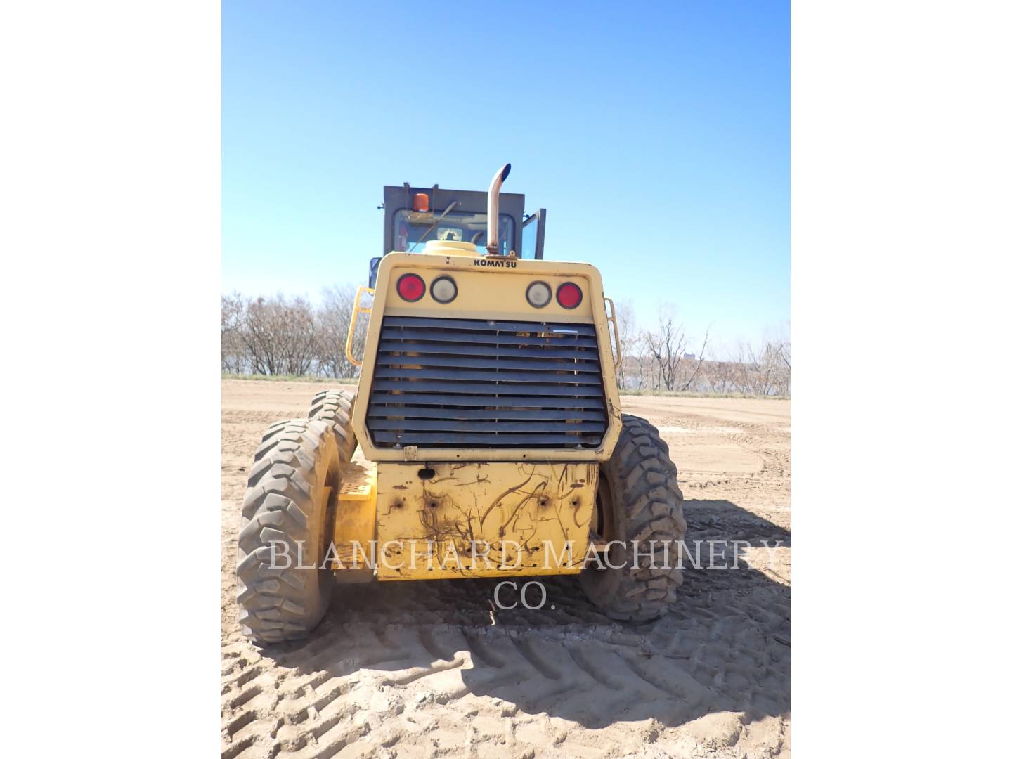 2000 Komatsu GD530A Grader - Road