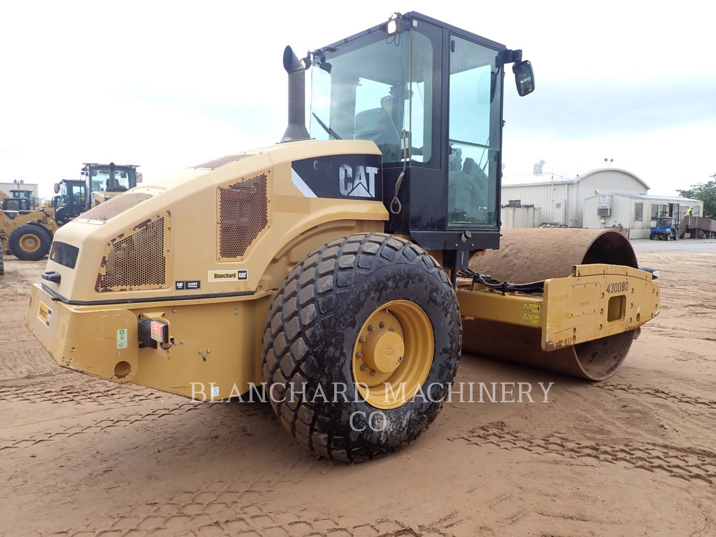 2011 Caterpillar CS56 Vibratory Single