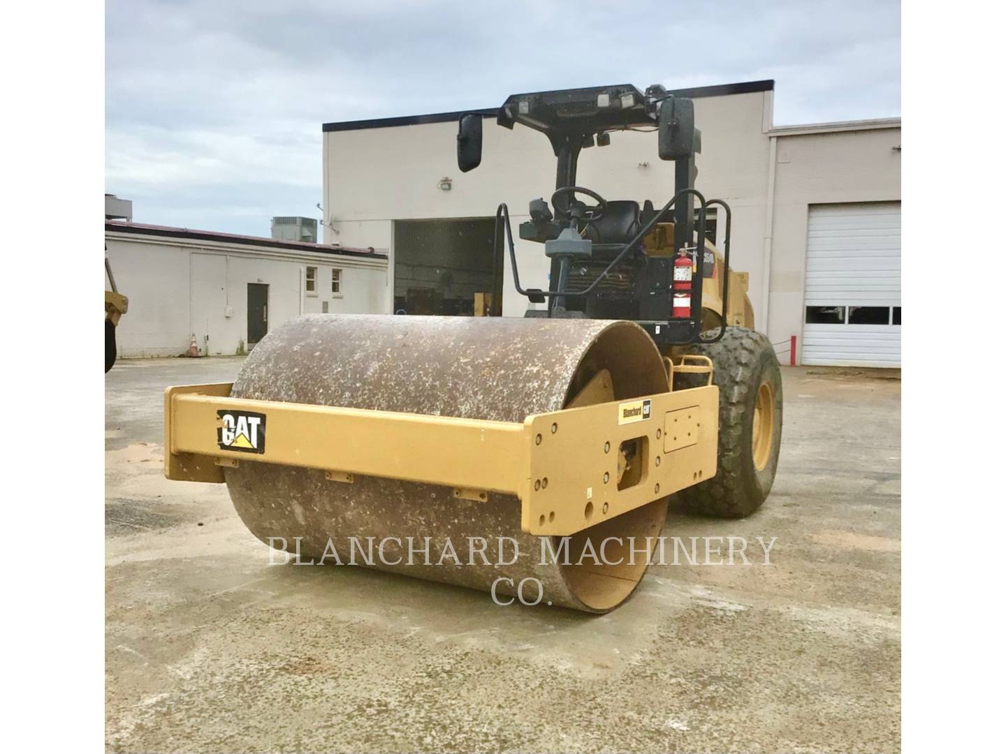 2017 Caterpillar CS54B Vibratory Single