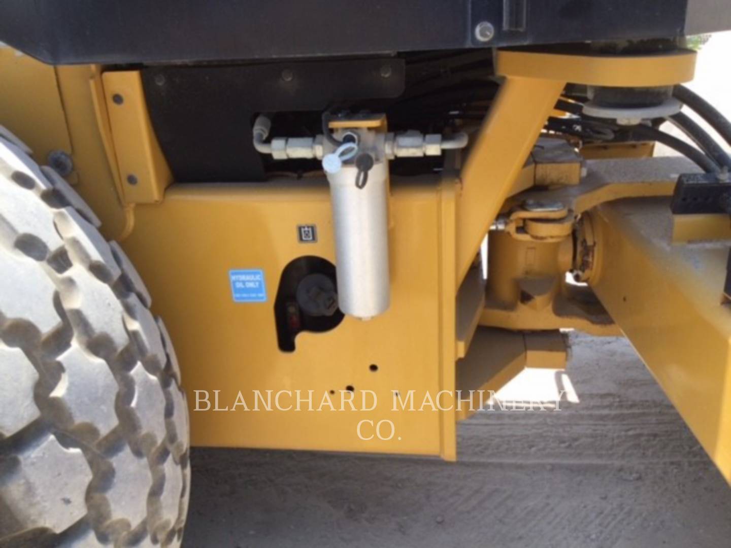 2015 Caterpillar CS56B Vibratory Single