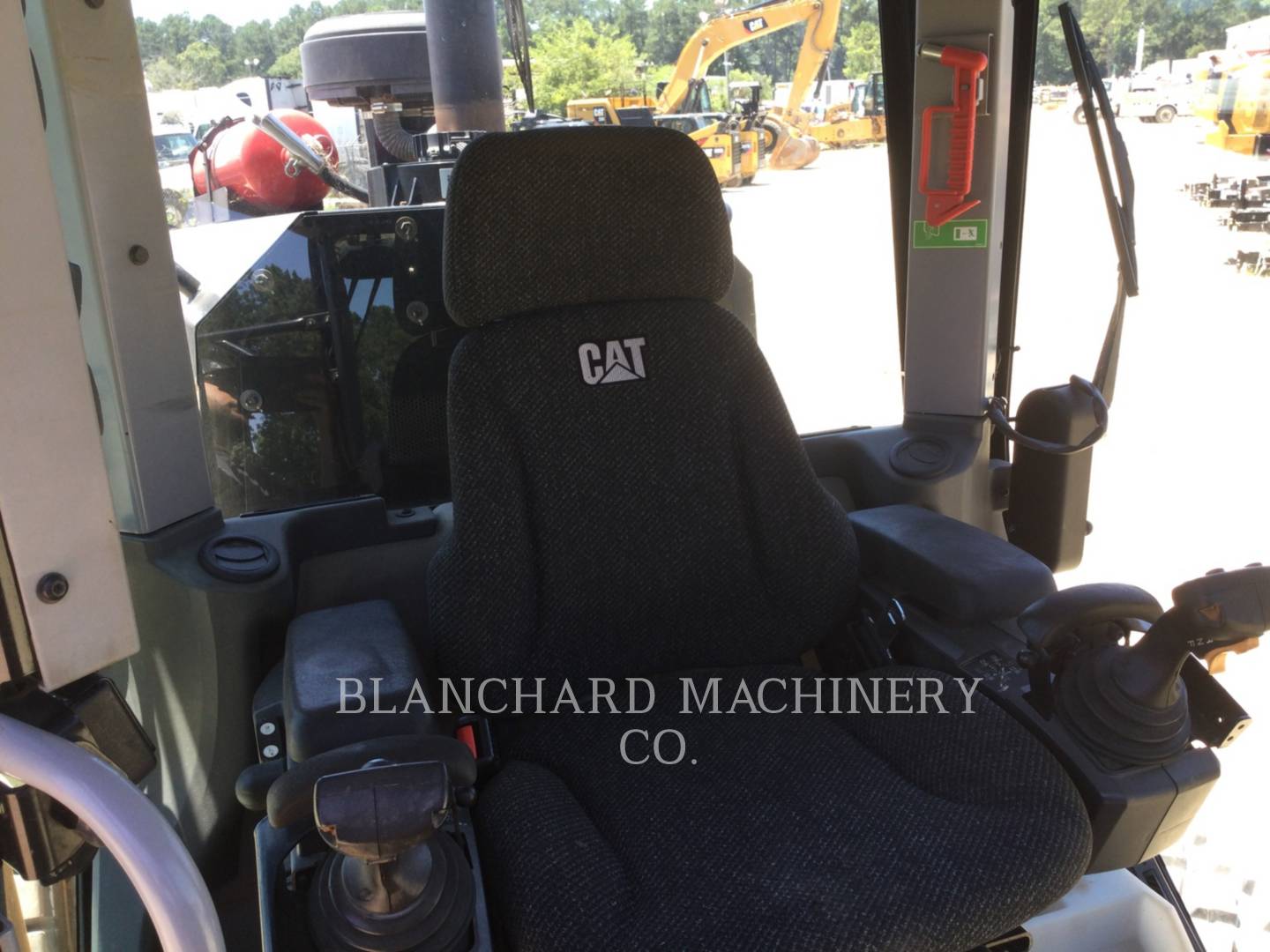 2016 Caterpillar 12M3 Grader - Road