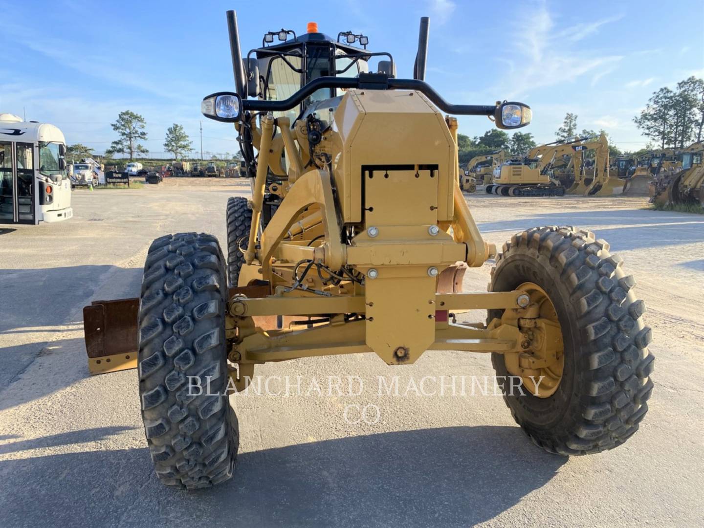 2016 Caterpillar 12M3 Grader - Road