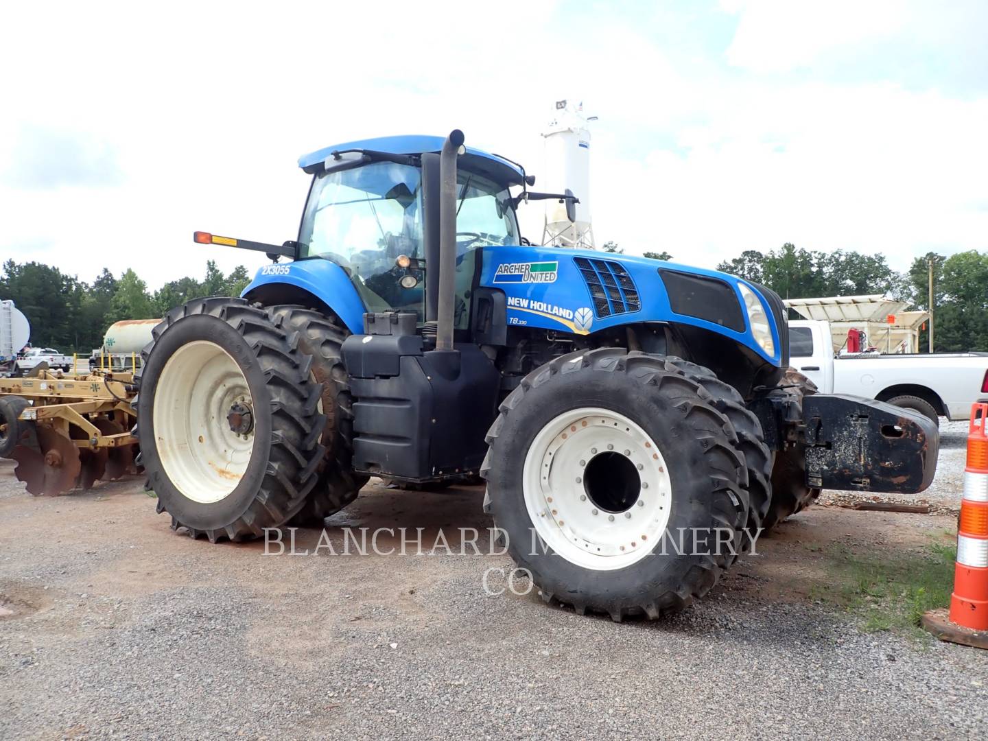 2012 New Holland T8.330 Tractor