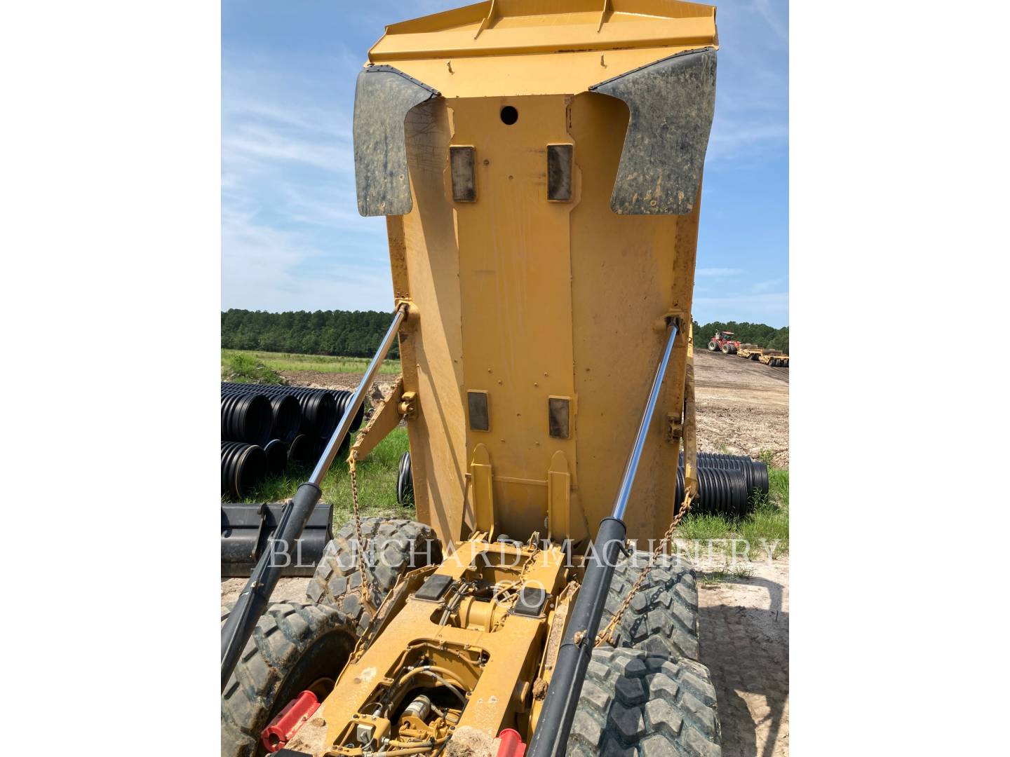 2019 Caterpillar 725C2 Articulated Truck