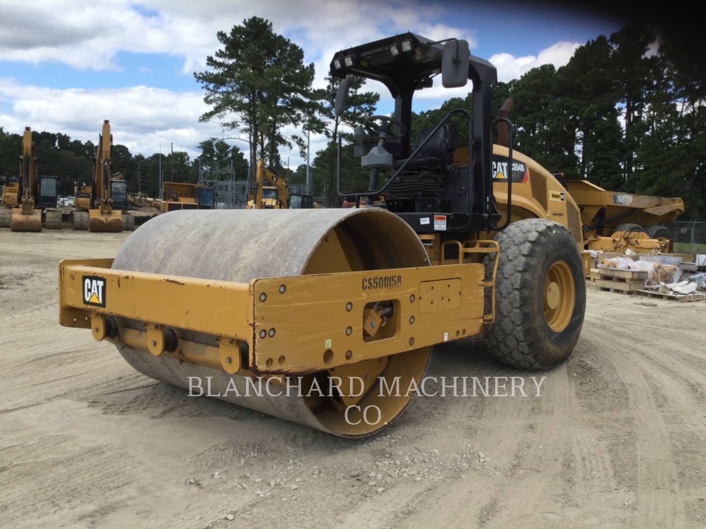 2016 Caterpillar CS54B Vibratory Single