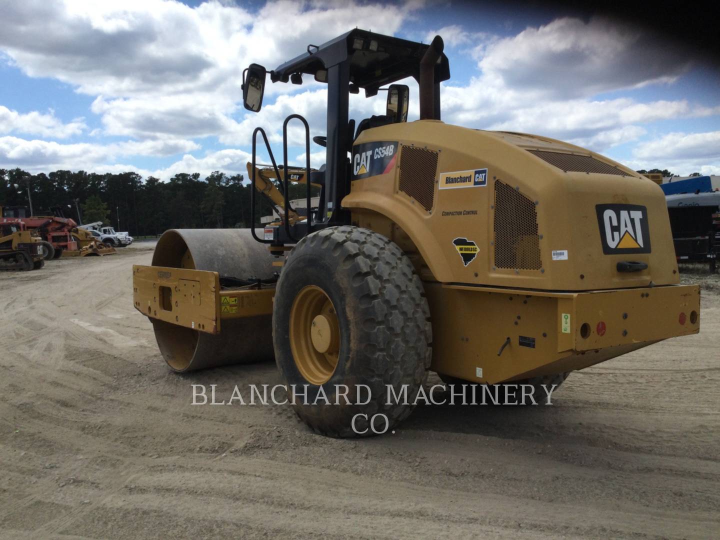 2016 Caterpillar CS54B Vibratory Single