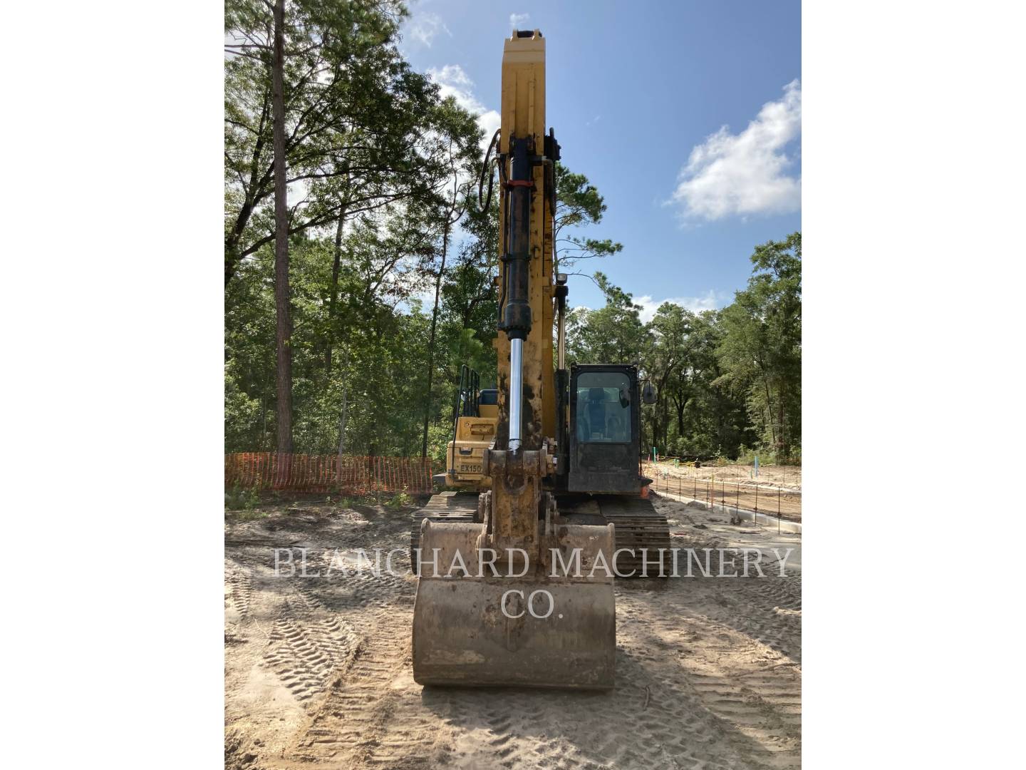 2015 Caterpillar 329FL Excavator