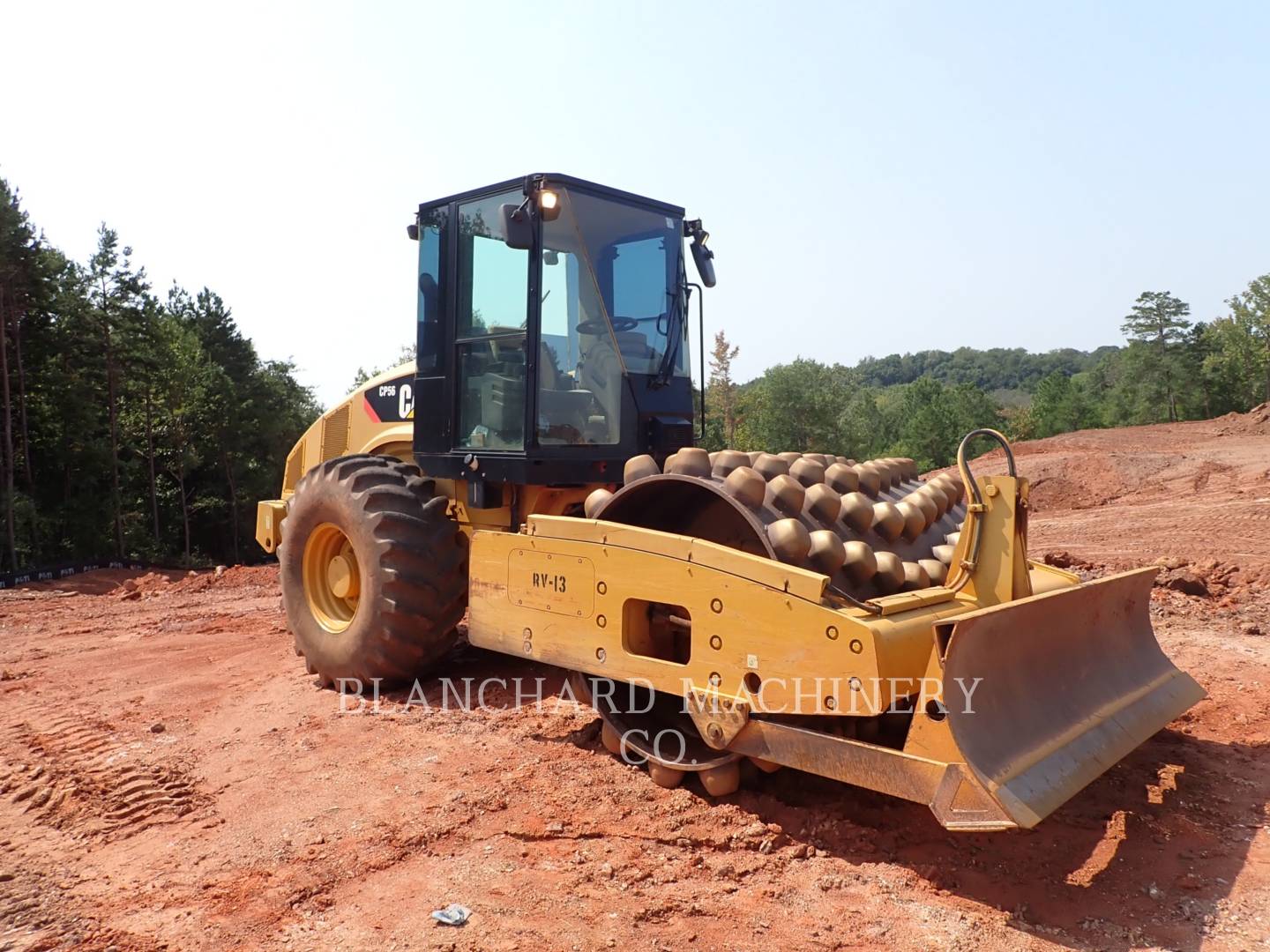 2011 Caterpillar CP56 Vibratory Single