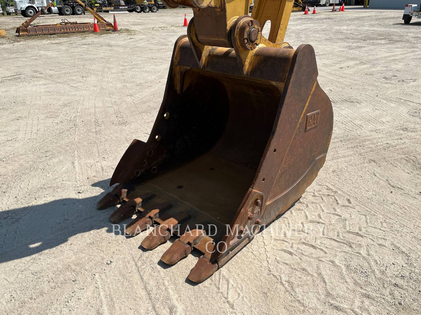 2017 Caterpillar 323FL Excavator