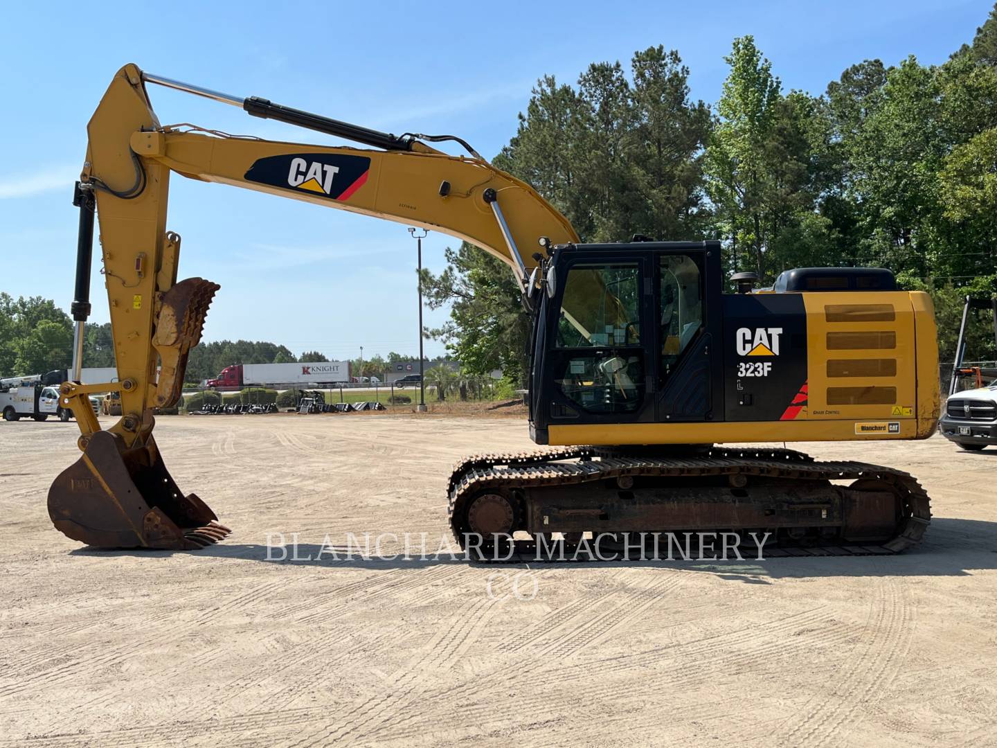 2017 Caterpillar 323FL Excavator