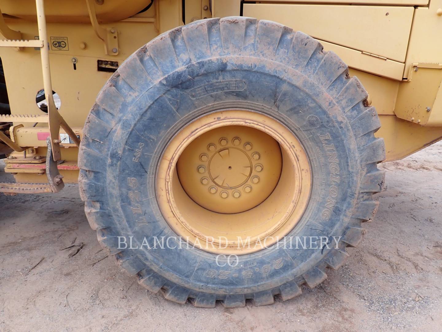 2003 John Deere TC62H Wheel Loader