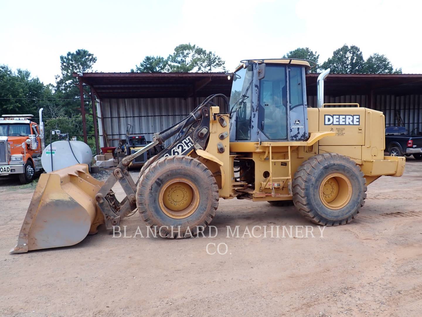 2003 John Deere TC62H Wheel Loader